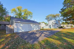 701 Pleasant, Norwood, MA 02062 - Photo 4