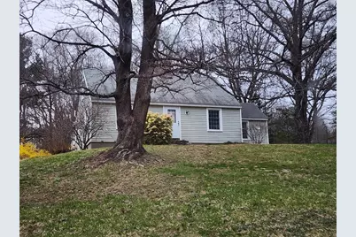 7 Windle Ave, Grafton, MA 01536 - Photo 1