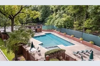 241 Perkins #B802, Boston, MA 02130 - Photo 36
