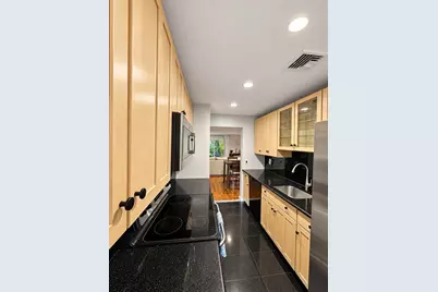 97 Oakwood Lane #97, Worcester, MA 01604 - Photo 6