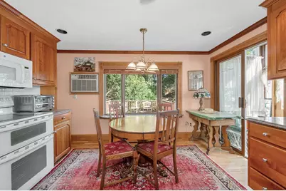 27 Sprague St, Malden, MA 02148 - Photo 16