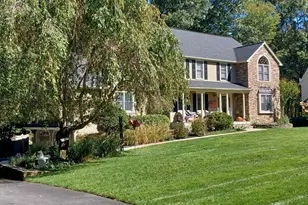6 Mayhew Farm Dr, Mansfield, MA 02048 - Photo 2