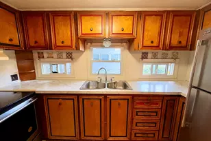 37 Pioneer Way, Springfield, MA 01119 - Photo 10