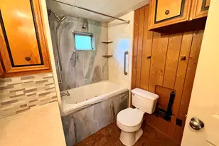 37 Pioneer Way, Springfield, MA 01119 - Photo 18