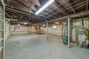 382 Eastern Ave, Lynn, MA 01902 - Photo 36