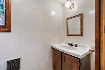 47 Point Pleasant Rd, Webster, MA 01570 - Photo 32