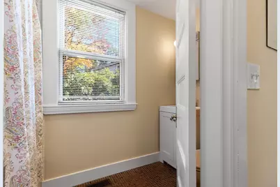 48 Elm Street, Stoneham, MA 02180 - Photo 14