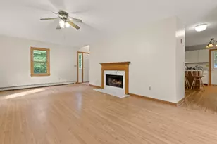 29 Cabot Cir, Plymouth, MA 02360 - Photo 6