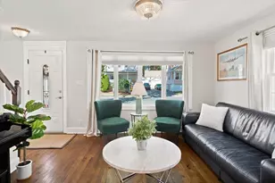 23 Jasper St, Saugus, MA 01906 - Photo 10