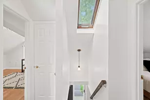 23 Jasper St, Saugus, MA 01906 - Photo 24