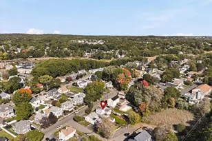 23 Jasper St, Saugus, MA 01906 - Photo 38