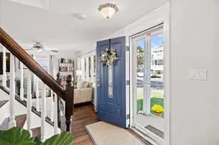 23 Jasper St, Saugus, MA 01906 - Photo 14