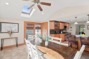 23 Jasper St, Saugus, MA 01906 - Photo 6