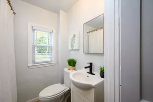 396 Willow St, Stoughton, MA 02072 - Photo 10