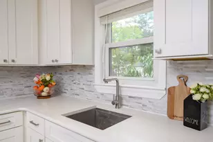 396 Willow St, Stoughton, MA 02072 - Photo 14