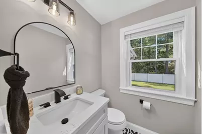 275 Pine St, Bridgewater, MA 02324 - Photo 16