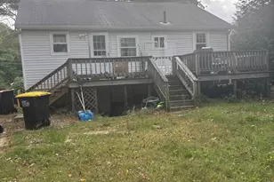 18 Buzzards Bay Dr, Plymouth, MA 02360 - Photo 2