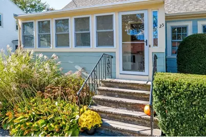 25 Hillcrest Ave, Beverly, MA 01915 - Photo 4