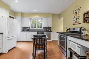 15 Larchmont Rd, Salem, MA 01970 - Photo 14