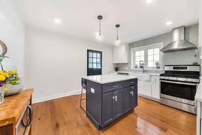 86 Potter Rd, Waltham, MA 02453 - Photo 6