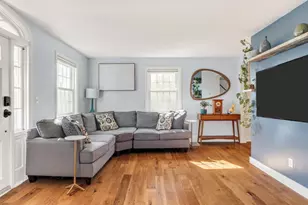86 Potter Rd, Waltham, MA 02453 - Photo 10