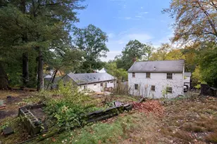 30 Hackensack Rd, Brookline, MA 02467 - Photo 30