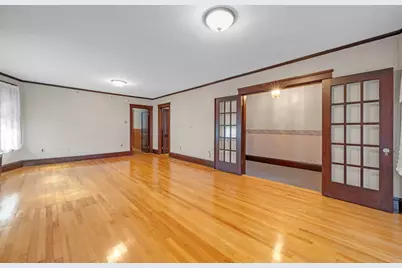 28 Crystal St, Worcester, MA 01603 - Photo 16