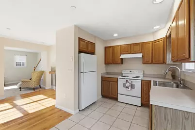 252 Albion St #15, Wakefield, MA 01880 - Photo 12