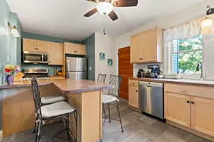 12 Newbury St, Beverly, MA 01915 - Photo 4