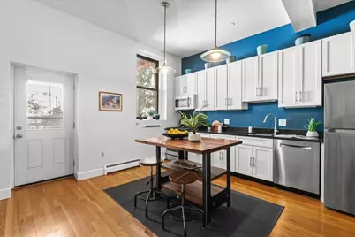 238 Columbia St #2W, Cambridge, MA 02139 - Photo 10