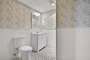 532 Hill St, Raynham, MA 02767 - Photo 24