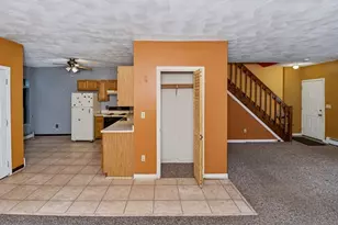 33 Grove St, Clinton, MA 01510 - Photo 10