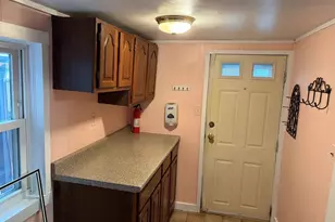 32 Oak St, Waltham, MA 02453 - Photo 10