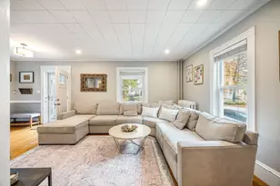 89 Washington St, Reading, MA 01867 - Photo 6