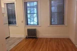 60 Queensberry St, Boston, MA 02215 - Photo 8