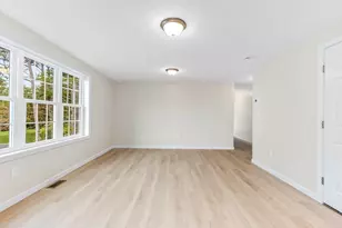 39 Bumblebee Dr, Plymouth, MA 02360 - Photo 8