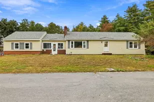 6 Oakhurst St, Ayer, MA 01432 - Photo 2