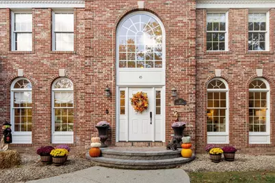 45 Rosemont Drive, North Andover, MA 01845 - Photo 4