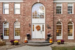 45 Rosemont Dr, North Andover, MA 01845 - Photo 4