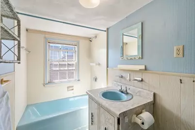 148 Wilson Ave, Quincy, MA 02170 - Photo 20
