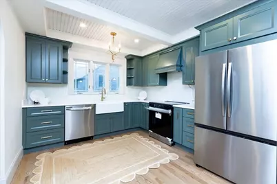 137 Hampshire Rd, Methuen, MA 01844 - Photo 8