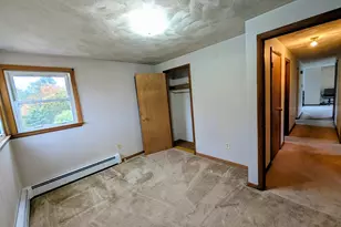 139 Charlton St, Oxford, MA 01540 - Photo 14