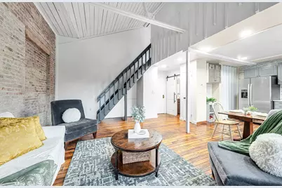 267 Locust St #2A, Northampton, MA 01062 - Photo 2