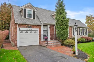 351 Appleton St, Arlington, MA 02476 - Photo 2