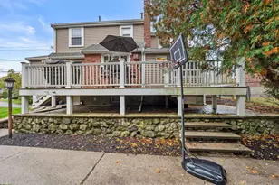 351 Appleton St, Arlington, MA 02476 - Photo 8
