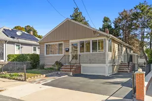 31 Furness St, Revere, MA 02151 - Photo 38