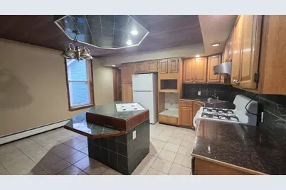 22 Beacon Hill Ave #1, Lynn, MA 01902 - Photo 8