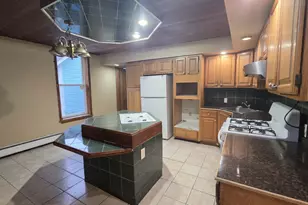 22 Beacon Hill Ave, Lynn, MA 01902 - Photo 8