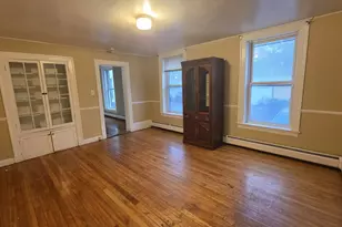 22 Beacon Hill Ave, Lynn, MA 01902 - Photo 4