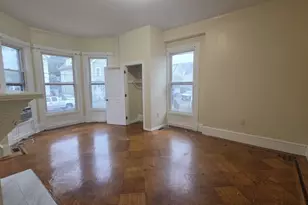 26 Beacon Hill Ave, Lynn, MA 01902 - Photo 4